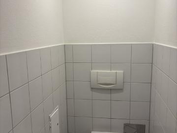 freundliche 3 zimmer wohnung mit balkon!