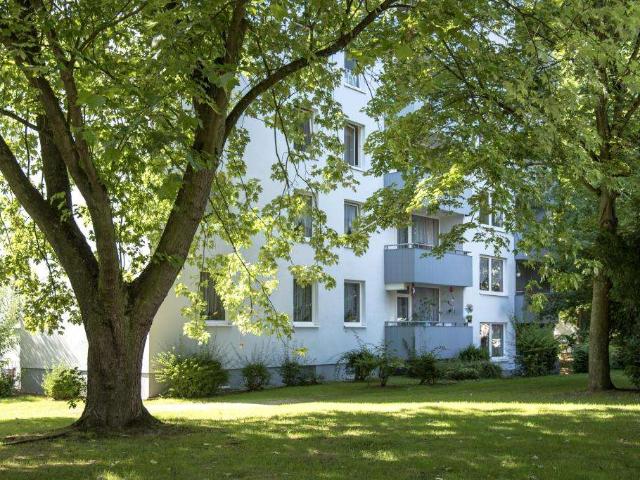 Freundliche 3 Zimmer Wohnung mit Balkon in Neuss Erfttal