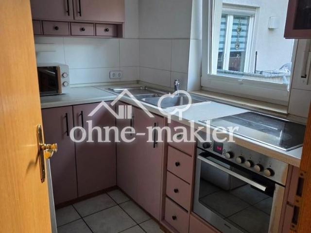 Freundliche 3 Zimmer Wohnung mit Balkon und Stellplatz in Reichshof
