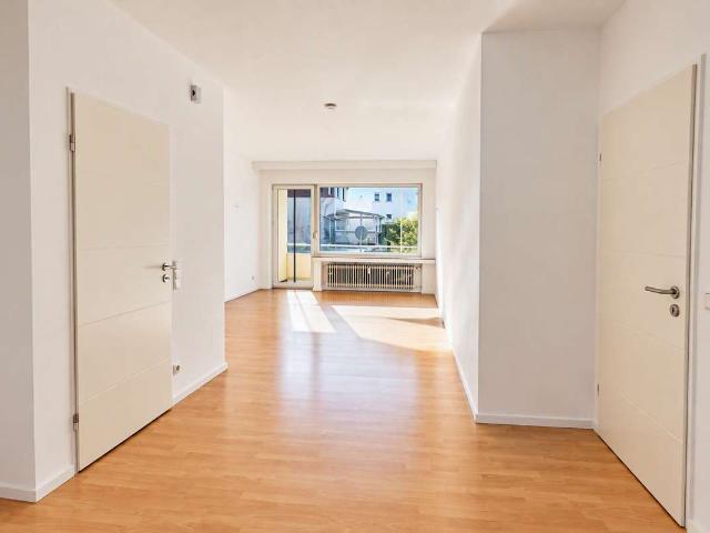 Freundliche 3 Zimmer Wohnung in Bergshausen sucht neue Mieter