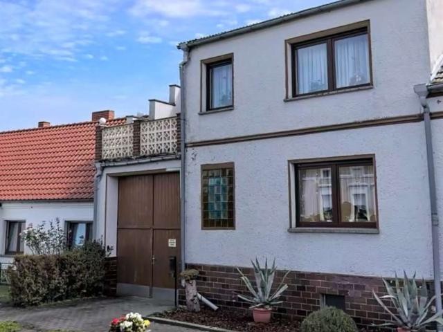 Freundliche 3 Zimmer Wohnung in Wenzlow