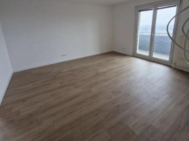 freundliche 3 Zimmer zentral gelegen