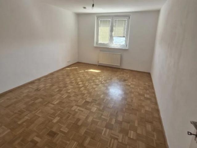 freundliche 3 Zimmer zentral gelegen