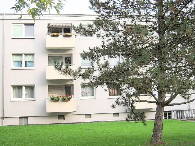 Freundliche 3 ZKB mit Balkon in Waldau!