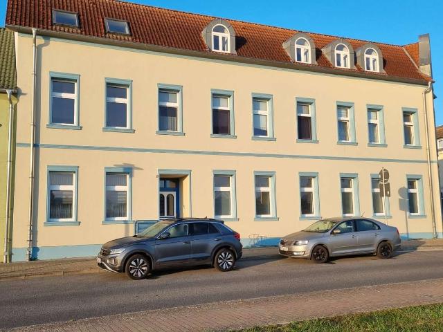 Freundliche und geräumige 3 Raum Wohnung in Friedland