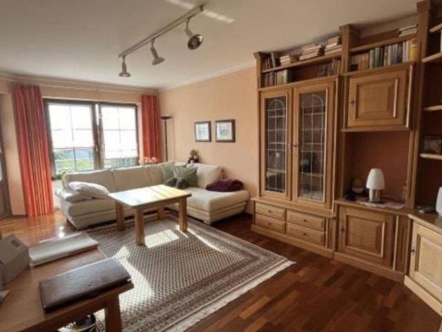 Freundliche und helle 2 Zimmer Wohnung in Günzburg mit TG Stellplatz