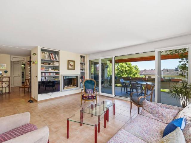 Freundliche Wohnung – Prangins