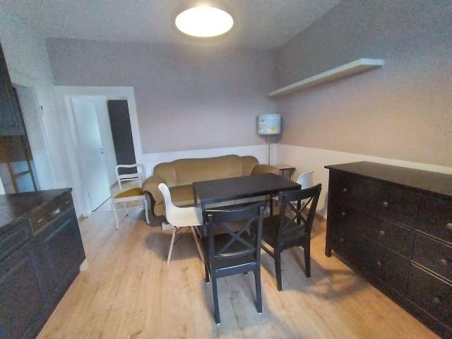 Freundliche, gepflegte 2 Zimmer, kueche, Bad, Diele, Wohnung in Wuppertal