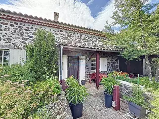 Freyssenet 07000 Achat / Vente maison 7 pièces t7 jardin terrasse