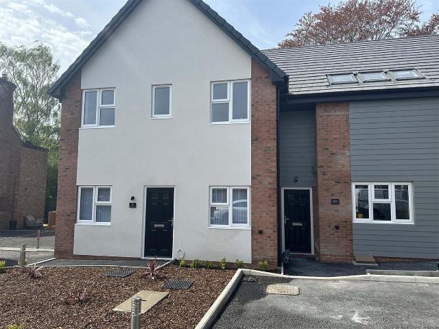 Frearson Close, Eastwood, Nottingham NG16, 2 bed flat to rent, £775 pcm | PrimeLocation
