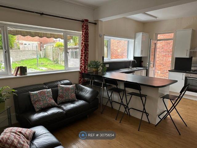 Frederica Road, Bournemouth BH9, 6 bed detached house to rent, £3,600 pcm | PrimeLocation