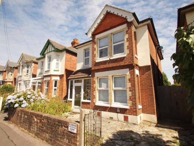 Frederica Road, Bournemouth BH9 6 bed property to rent £3,600 pcm £831 pw