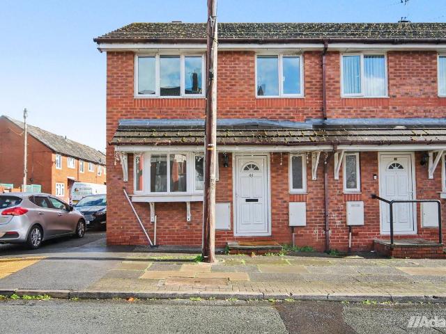 Frederick Street, Widnes WA8, 3 bed bungalow to rent, £800 pcm | PrimeLocation