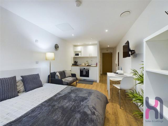 Frederick Road, 33 Frederick Road M6, 1 bed flat to rent, £900 pcm | PrimeLocation
