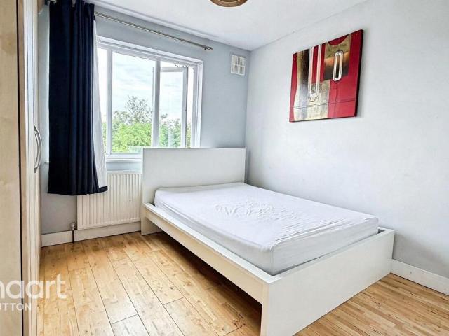 Frederick Road, SUTTON 1 bed in a house share to rent £900 pcm £208 pw