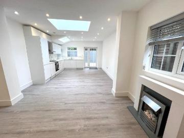 Fredericks Place, London 4 bed semi detached house to rent £3,200 pcm £738 pw