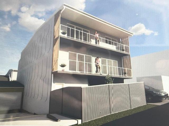 FREE LAND IF YOU BUILD THE DEVELOPMENT 4BR Beach View Terrace House in Town with Double Garage