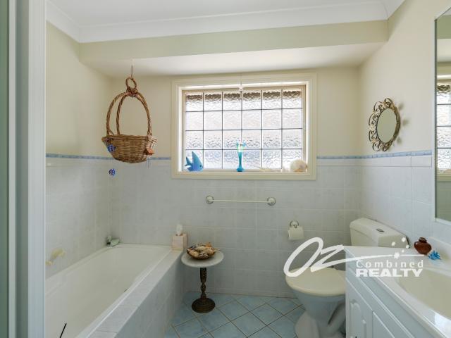 Free standing easy living heart of huskisson