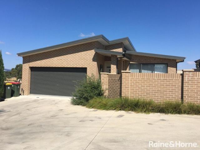 Free Standing 3 Bedroom family Villa