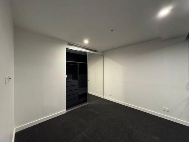 Free Zone 1 Bedroom apartment Available Now