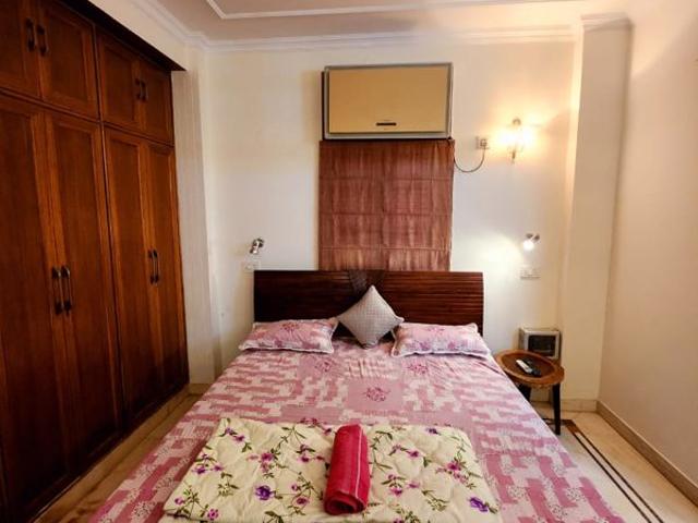 Freedom Fighter Enclave 3 Bedroom 1500 Sq. Ft. Apartment in Saket Delhi Listing ID: #10347