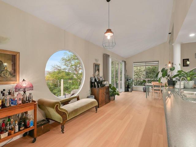 Freedom for Teens, Comfort, views, lifestyle & 5 bedrooms