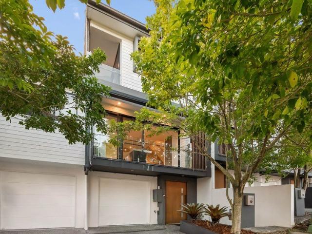 Freehold Townhome with Elevated Living and City Views