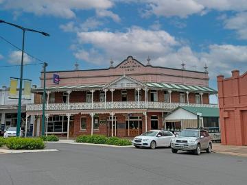Freehold Hotel for Sale Albion Hotel, Grenfell