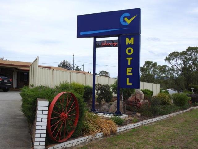 FREEHOLD MOTEL WITHIN 2.5 HOURS OF BRISBANE 2290MF