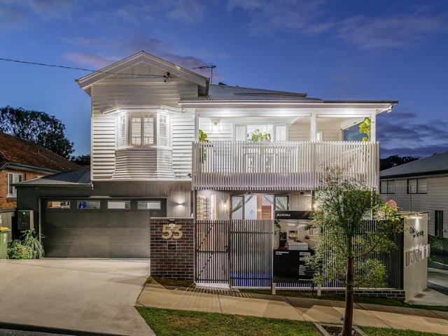 Freehold Queenslander Renovated in One of Brisbane's Most Coveted Inner City Precincts