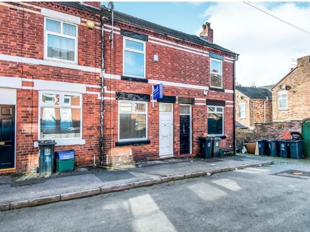 Freehold Street, Newcastle. 2 bed house to rent £800 pcm £185 pw