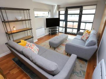 North East, North England - Balcony, Equipped kitchen