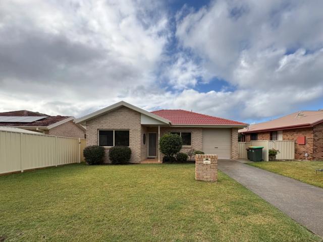Freestanding 3 Bedroom Duplex