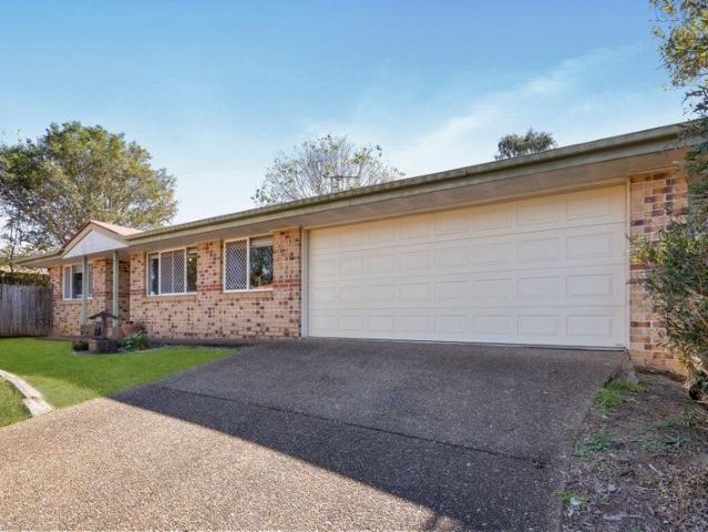 Freestanding Brick & Tile Beauty in Sought After Secure Complex