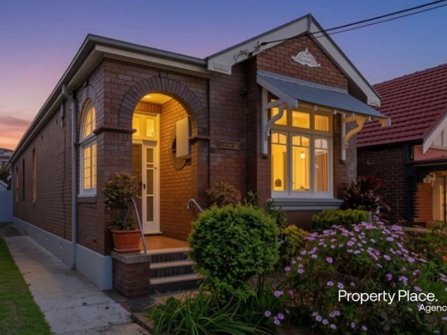 Freestanding Double Brick Beauty on 493m2