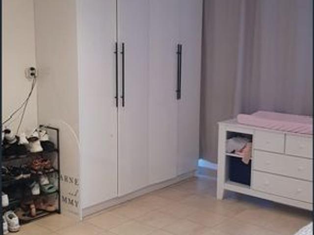 Freestanding double storey well maintained home. Availble from 10 October 2026