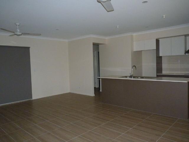 FREESTANDING DUPLEX IN POPULAR LOCATION