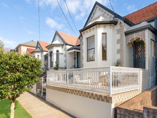 Freestanding Family Home with Studio, Space & Endless Potential