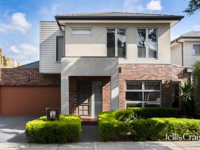 Freestanding sophistication, effortless living