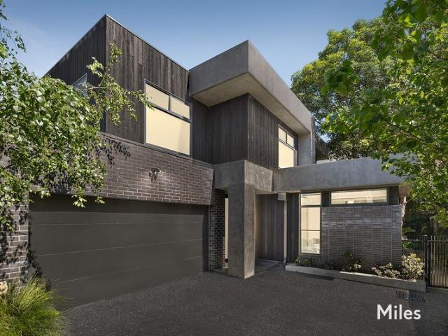 Freestanding Rear Family Sanctuary Of Light & Luxury