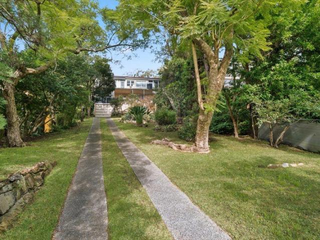 Freestanding with North to Rear Aspect, Stunning Bush Views and Exceptional Future Potential