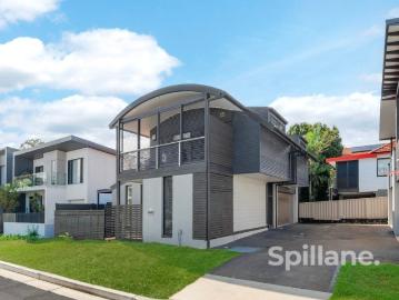 The Hill, Kooragang, Port Stephens - Garden
