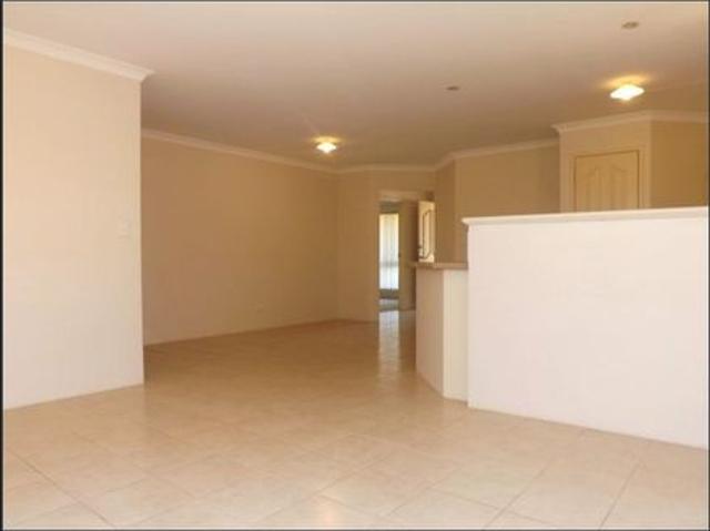 Freestanding Unit 3 available in this quiet complex Great Location