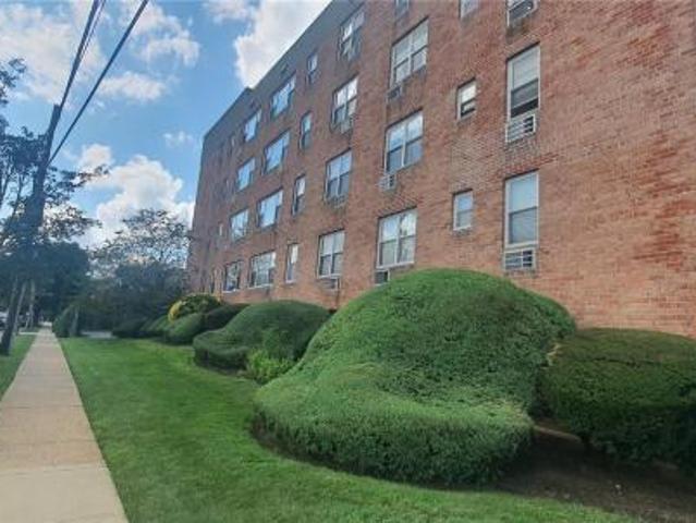 Freeport NY 11520 LS72692283
