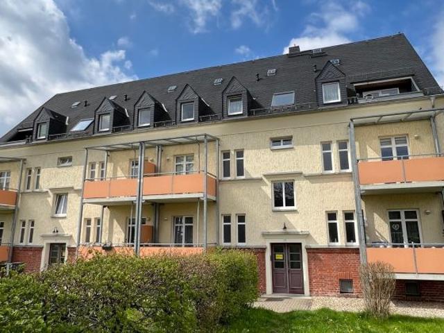 Frei ab dem 1.2.27 ! EBK kostenfrei vom Vormieter Bad mit Fenster offene Küche
