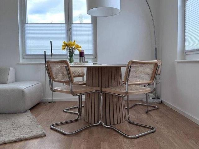 Frei ab sofort. tolle 2 Zimmer Wohnung mit schönem Wohnbereich, Balkon & moderner Ausstattung im Three Berlin!