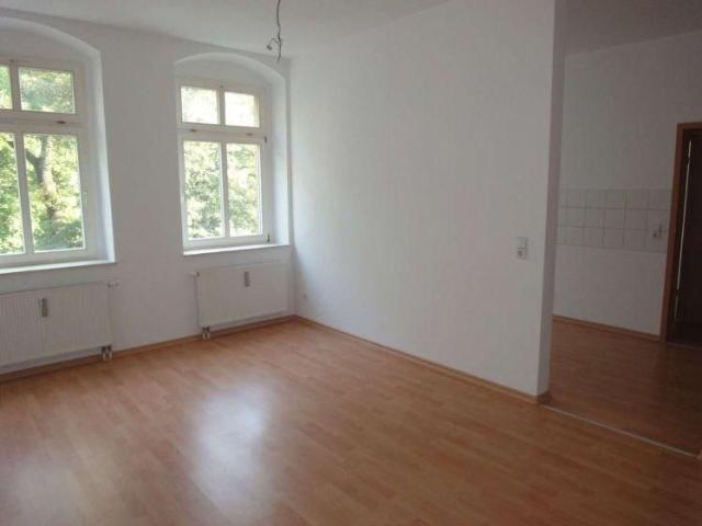 Frei ab sofort + Wanne/Dusche/Fenster im Bad + 1. OG