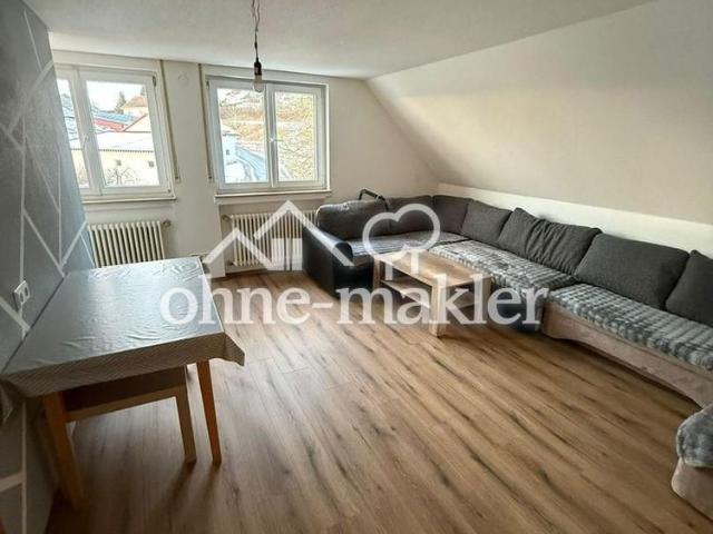 Frei ab 01.09 45m² Dachgeschosswohnung