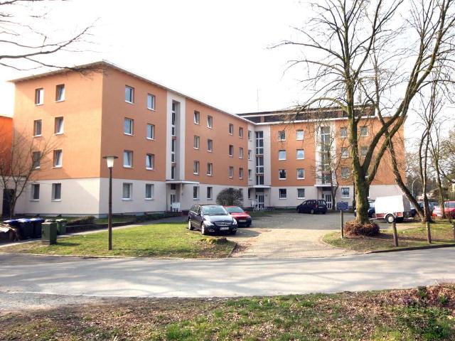 Frei ab 01.11.2026! 3 Zimmer Wohnung im 1. OG mit Badewanne in Kreyenbrück