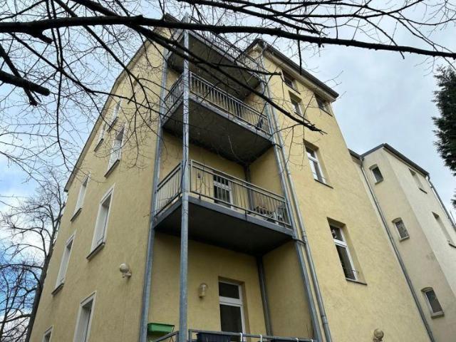 Frei ab 1.10.26 Tageslichtbad Balkon an der Küche Stellplatz mgl.
